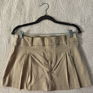 Aritzia Sunday best rider skirt